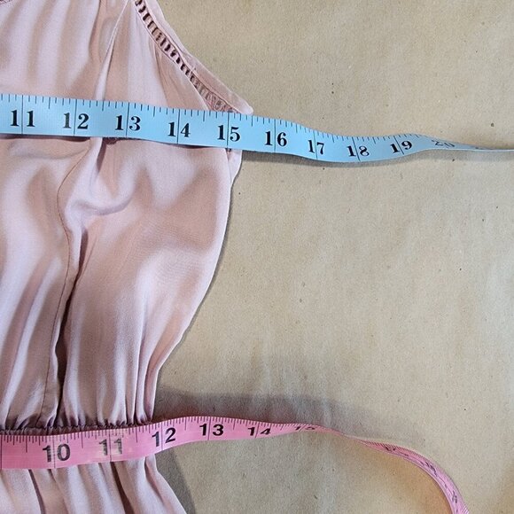 Olive + Oak Size XS Midi Meadow Dress Dusty Rose Color, Excellent Used Condition - Picture 8 of 13